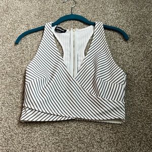Women’s cropped tank top